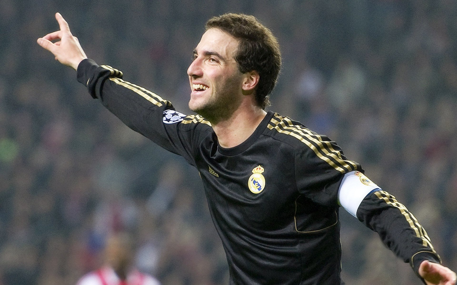 “倒数第二场决胜局，谁能称霸联盟巅峰？”，倒数第二是什么意思